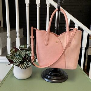 LC Lauren Conrad Tulip Mini Crossbody Bag in Dusty Pink EUC 🌸